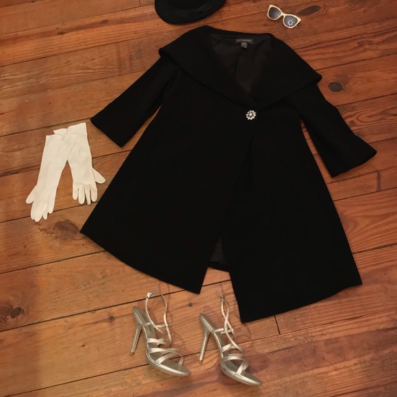 🥂Silver Strappy Sandals by Chinese Laundry NWOB - Picture 7 of 7